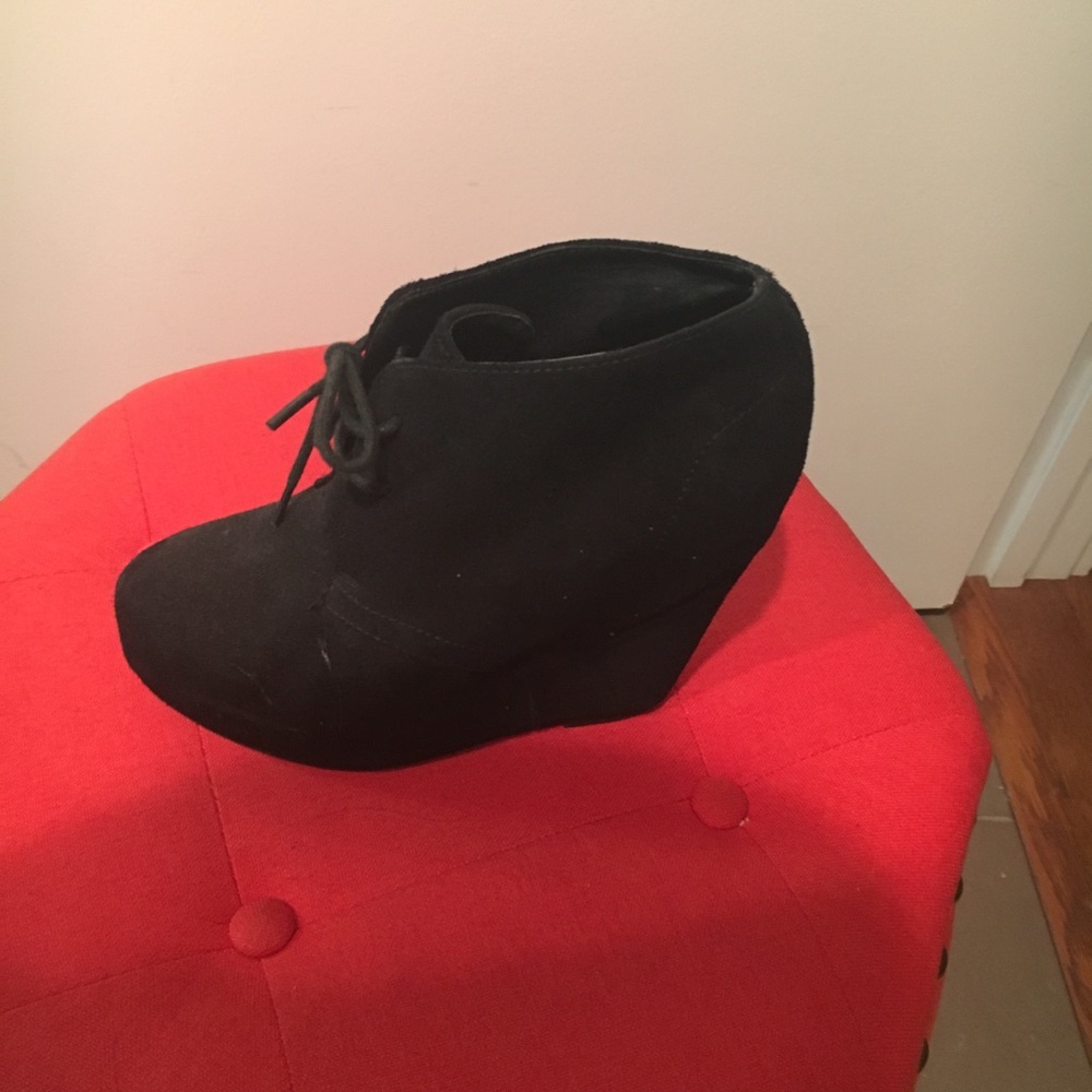 STEVE MADDEN